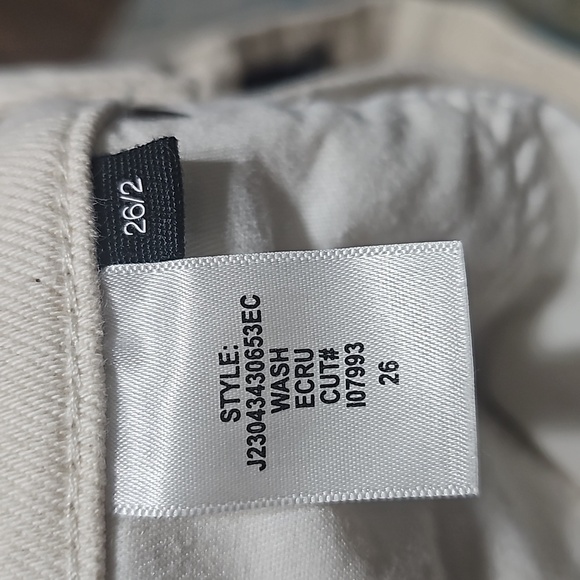 Veronica Beard Cream High-Waisted Booty Shorts Timmi Size 2/26‎ - Picture 6 of 9